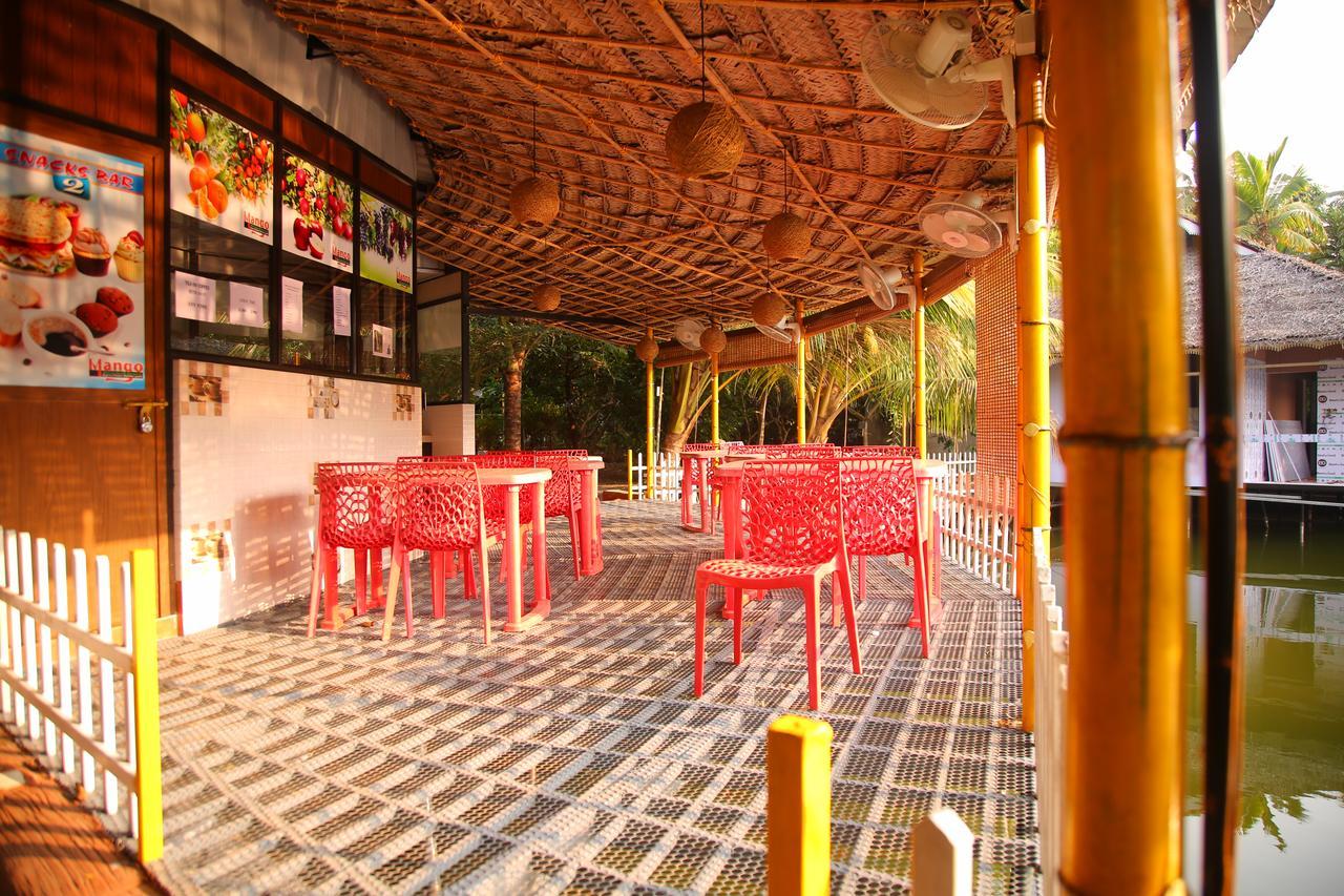 Mango Meadows Hotel Kottayam Exterior photo
